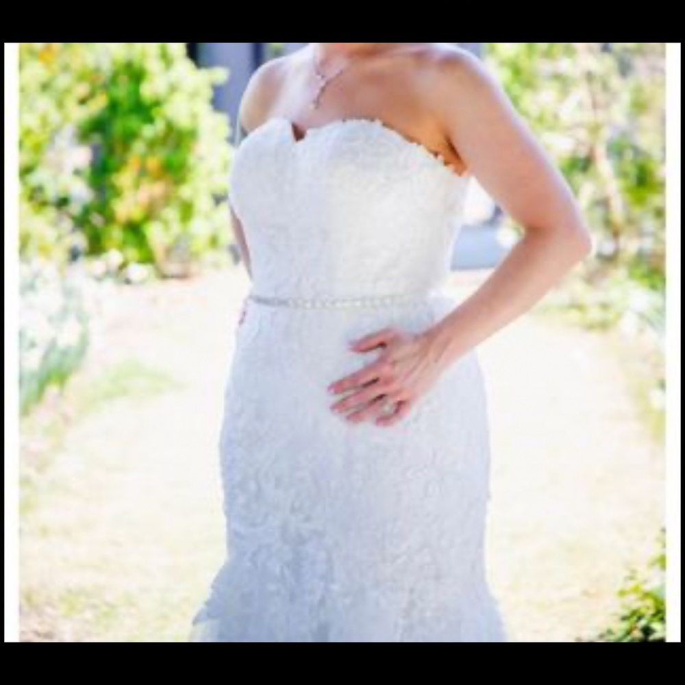 Wedding dress
